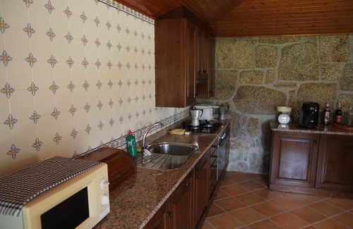 Barcelos Cottage | Complete Dove House
