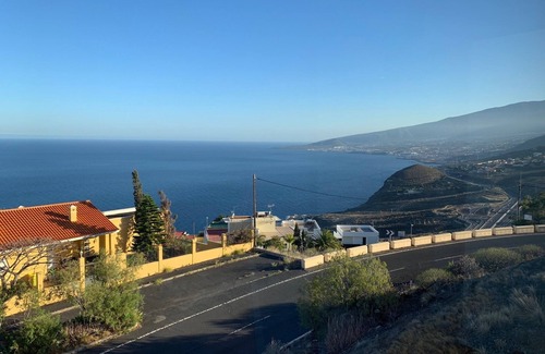 Tabaiba House | Complete house with views and leisure space