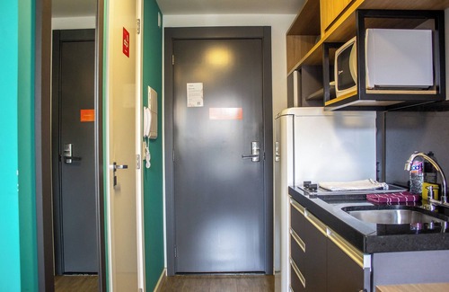 Matriz Apartment | Complete studio in the center of Curitiba.