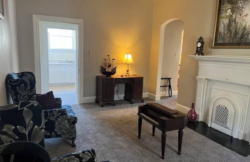 Selma Apartment | Complete your historical tour of Selma by living in an 1862 antebellum home.