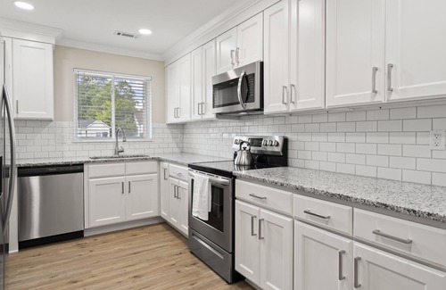 Welcome House | Completed Renovated 3-Bedroom + Pet Friendly