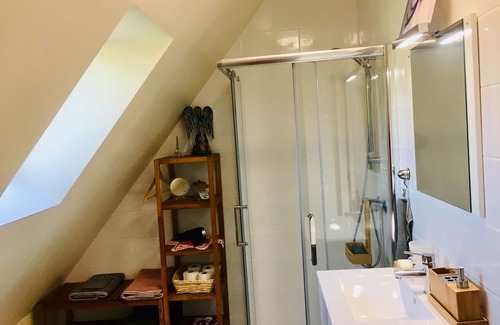 Plouedern Bed & Breakfast | Completely independent cocooning suite