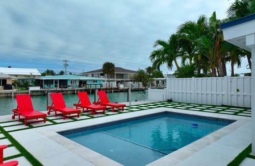 Coury House | Completely New Inside/Out! Pool, Dock, Cabana Club Key Colony Beach