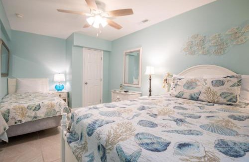 Kure Beach House | Completely Remodeled - Beach Access 3 Doors Down - Near Kure Beach Pier