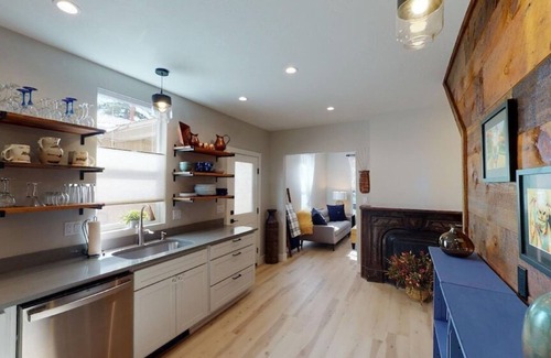 Historic Downtown Durango House | Completely Remodeled Historic Downtown Durango Beauty - 2 Blocks from Main Ave!