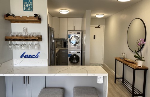Waikiki Condo | Completely Remodeled Waikiki Condo - Walk to Beach, Shopping & Restaurants