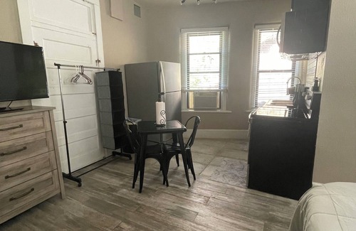 Hot Springs Apartment | Completely Renovated Modern Loft