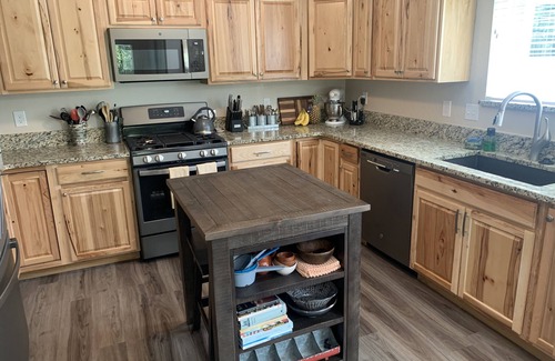 Wallace House | Completely renovated bungalow on South Hill steps from quaint downtown Wallace!