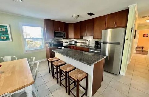 Kitty Hawk House | Completely Renovated Beach Box with Ocean Views & Easy Beach Access