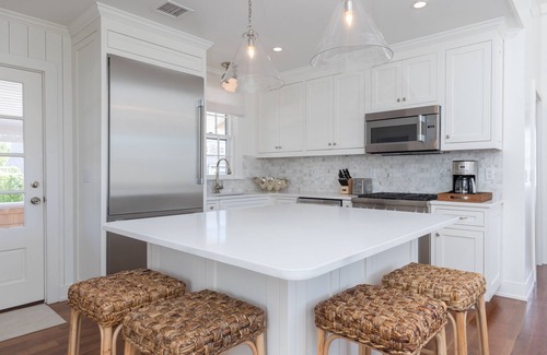 Brant Point House | Completely Renovated Brant Point Vacation Home - Walk To Town & Beach!