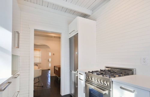 North Beach Haven House | Completely transformed Hampton style cottage! 2 from Beach!n