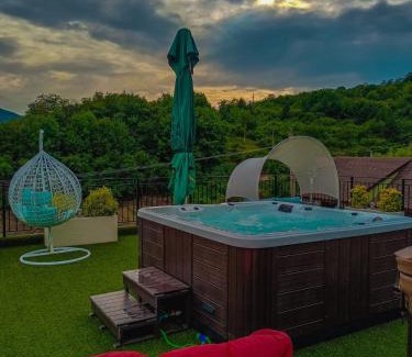 Berzasca Resort | Complex Turistic Cetatea Drencova