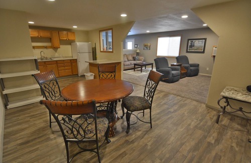 Rapid City House | Complimentary bicycles, fire pit, WIFI and home for wildlife!
