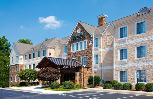 Morrisville Apartment | Complimentary Breakfast Buffet + Free Wi-Fi | 24 Hour Business Center