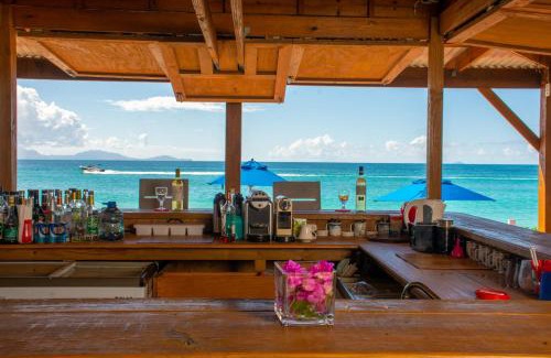 Johnson's Point Hotel | Conch Beach Cabins