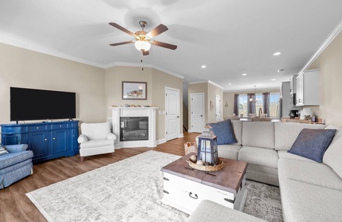 Morehead City House | Conch Tales fun, lakeside retreat in amenity filled Beau Coast. New rental!