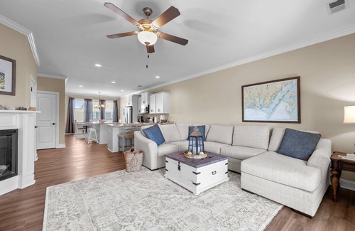 Morehead City House | Conch Tales fun, lakeside retreat in amenity filled Beau Coast. New rental!