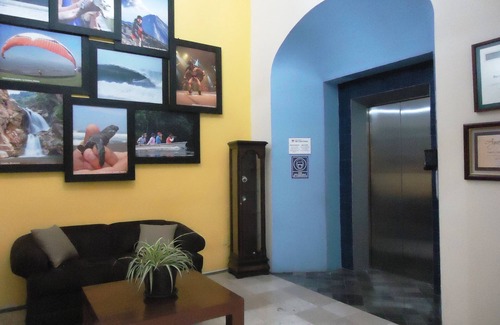 Centro Hotel | Concierge Plaza Colima