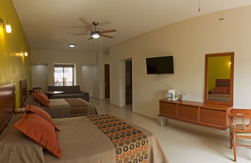 Villa de Alvarez Hotel | Concierge Plaza la Villa