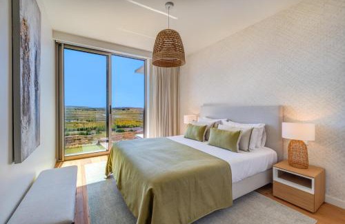 Armacao de Pera Apartment | Cond Bayline - T2 - SPA - GYM - BEACH - Carapau - BY BEDZY