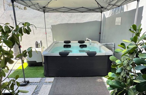 Condado Apartment | Condado, Jacuzzi, BBQ, Patio, Beach, Cozy, Safe, Secure, Private, Bad Bunny