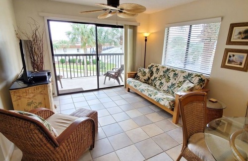 Butler Beach Condo | Condo ∙ 1 bedroom ∙ 4 guests
