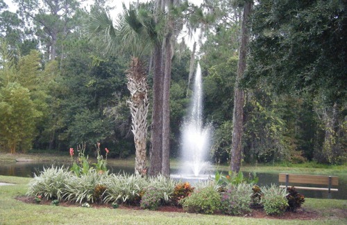 Royal Palm Bay Condo | Condo 15 minutes to Disney 3 Bed 2 Bath. NO PETS