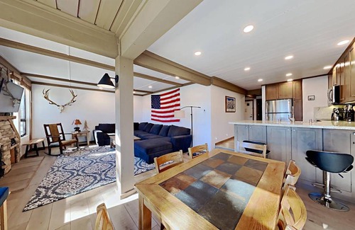 Mammoth Lakes Condo | Condo ∙ 2 bedrooms ∙ 5 guests