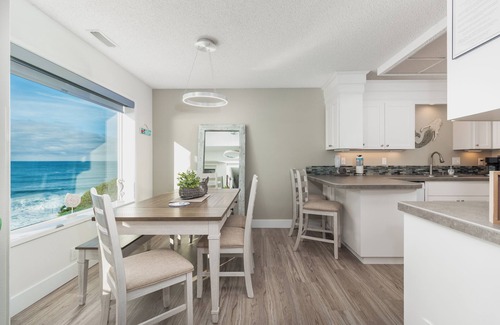 Lincoln Beach Condo | Condo #28 is VERY relaxing and the view breath taking!