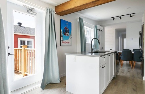 Bromont Condo | condo 3 chambres avec foyer,837 shefford suite 200