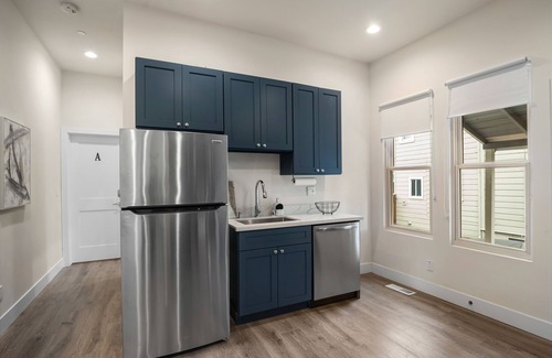 San Jose Apartment | Condo 3 @City Hall & SJSU - 2Bed, 2Baths