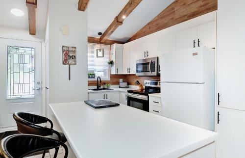 Stoneham Apartment | Condo 47 Chemin de la Corniche by Les Chalets Alpins