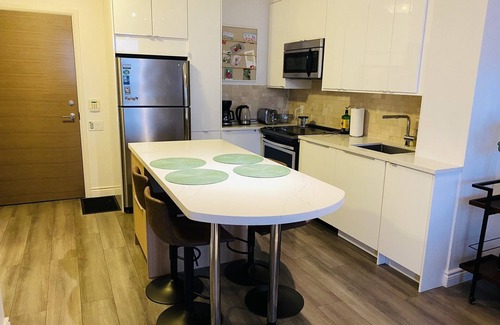 Willowdale Condo | Condo Apartment in North York, Yonge & Sheppard subway station