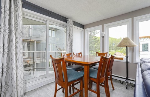 The Blue Mountains House | Condo at Blue Mountain on Ski Run Close to Village