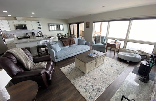 Chestnut Springs Condo | Condo at Wintergreen! The best Valley and Resort Views! Newly renovated!