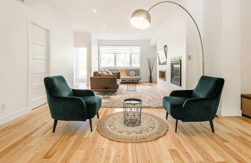 Magog Condo | Condo-chalet 2 Chambres Avec SPA Partargé lac Memphrémagog