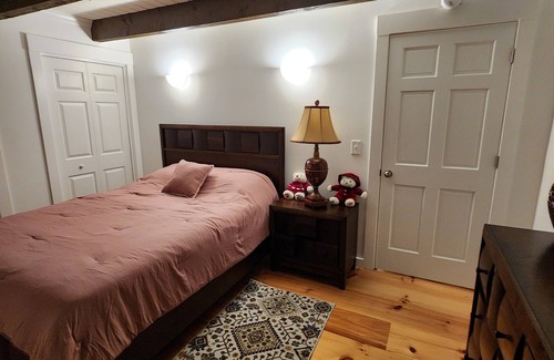 Londonderry Condo | Condo in Bromley mountains!