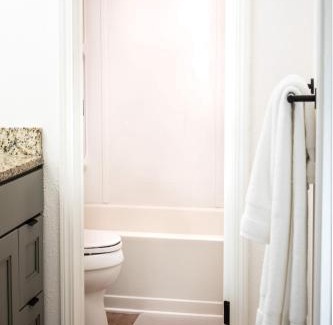 Quincy Apartment | Condo in Crescent Bar