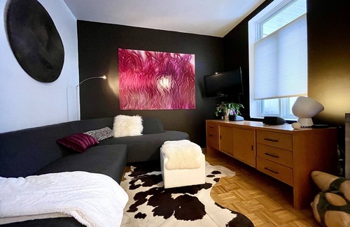 Vieux-Limoilou Condo | Condo in Limoilou with parking