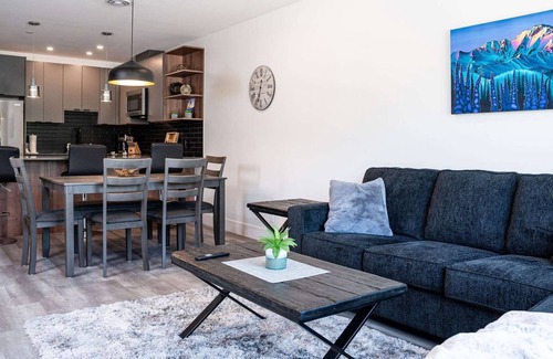 Revelstoke Condo | Condo in Revelstoke - Private Hot Tub - Alpine Haven