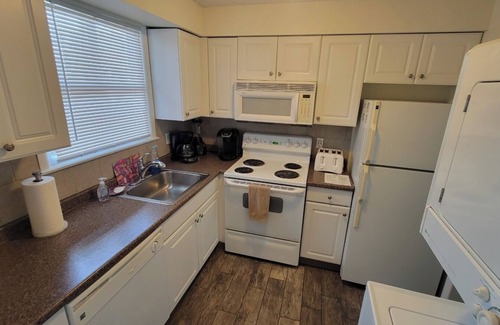 Sea Isle City Condo | Condo in the Heart of Sea Isle: Unit 201