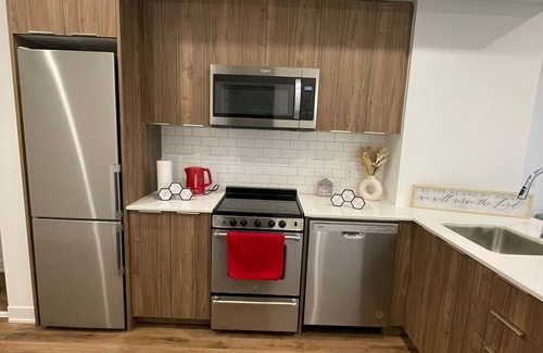 Waterloo Condo | Condo in Waterloo
