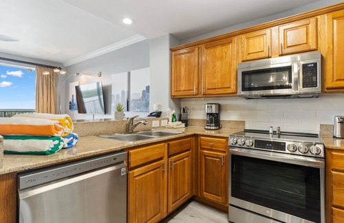 Florida Central Atlantic Coast Condo | Condo is just 2 miles away from Disney, wonderful Lake view family-sized