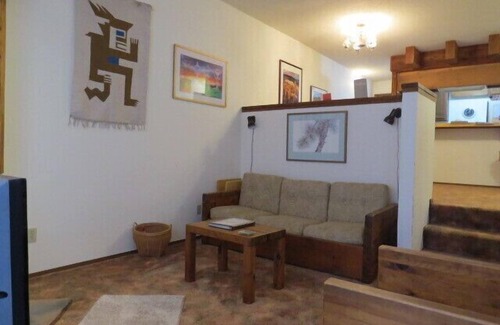 Angel Fire Condo | Condo just a Walk from the Chair Lift