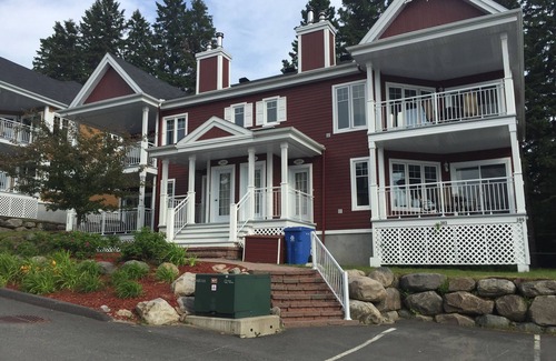 Saint Donat Condo | Condo Lac Archambault 305