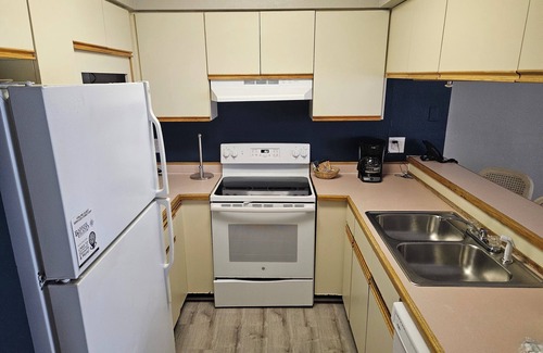 Duck Condo | Condo located in Barrier Island Station Duck Resort Unit 505A