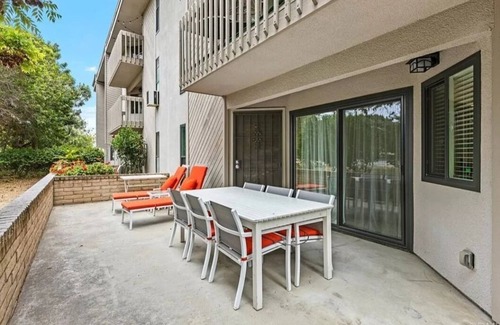Mission Valley West Condo | Condo near Mission Valley - 2 Bedroom, 2 Bathroom