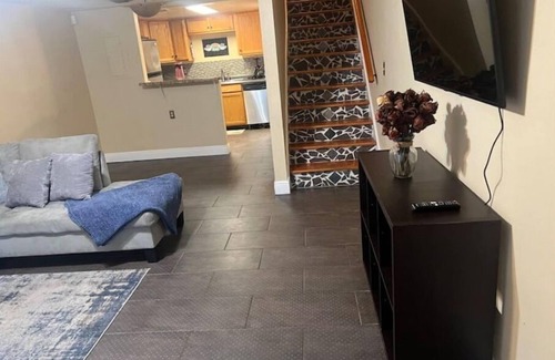 South Semoran Apartment | Condo near Orlando Airport