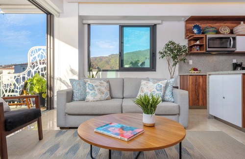 Emiliano Zapata Condo | CONDO OLAZUL- NEW ROMANTIC ZONE LUXURY CONDO STEPS TO THE BEACH