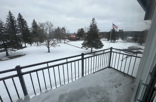 Gaylord Condo | Condo on Otsego ski and golf resort in Gaylord fun for every season